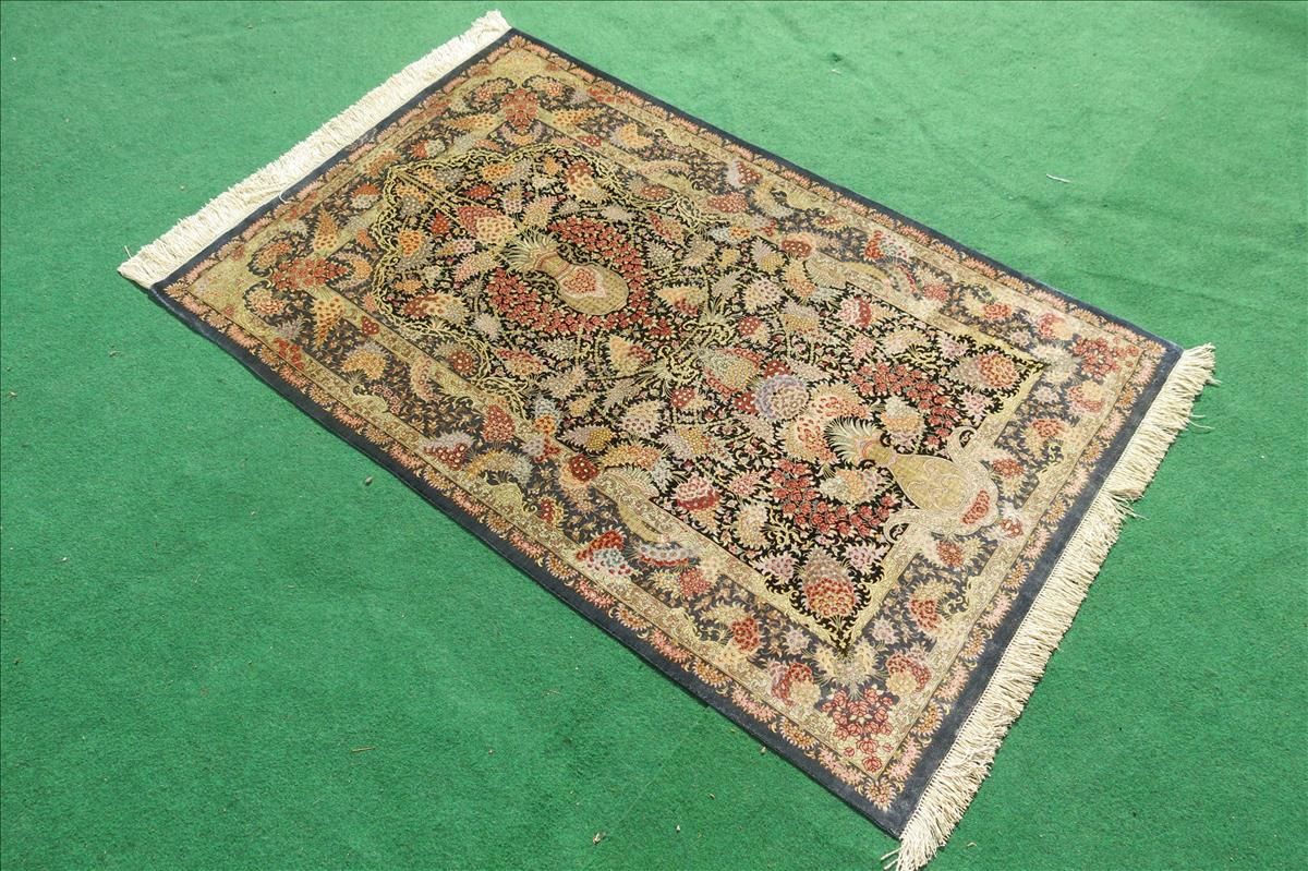 Persian rug Ghom Silk Imperial