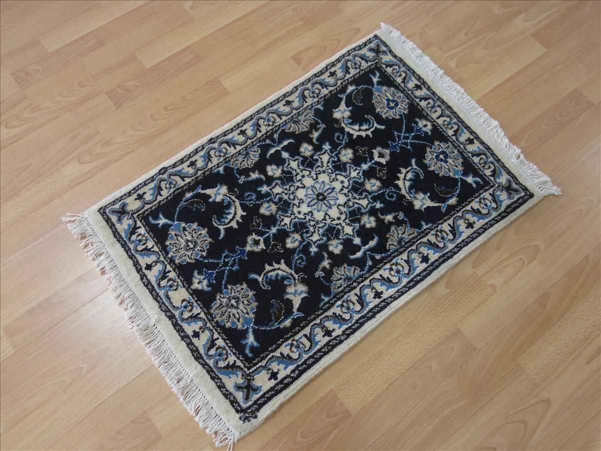 Oriental rug Nain Kavir Super