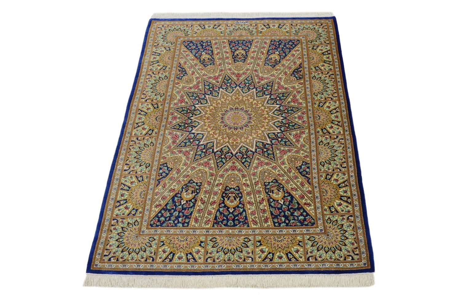 Oriental rug Ghom Silk Royal