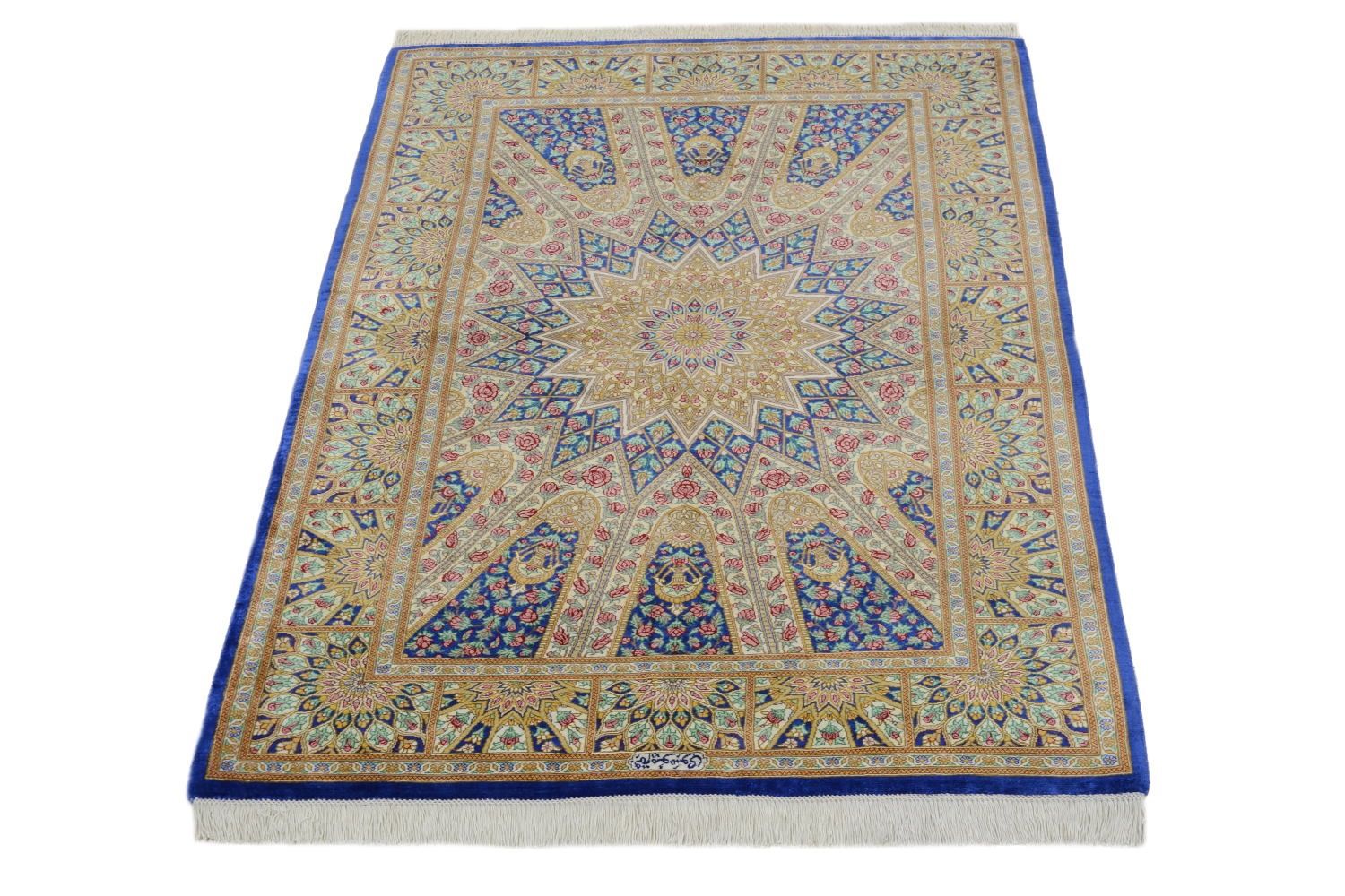 Oriental rug Ghom Silk Royal