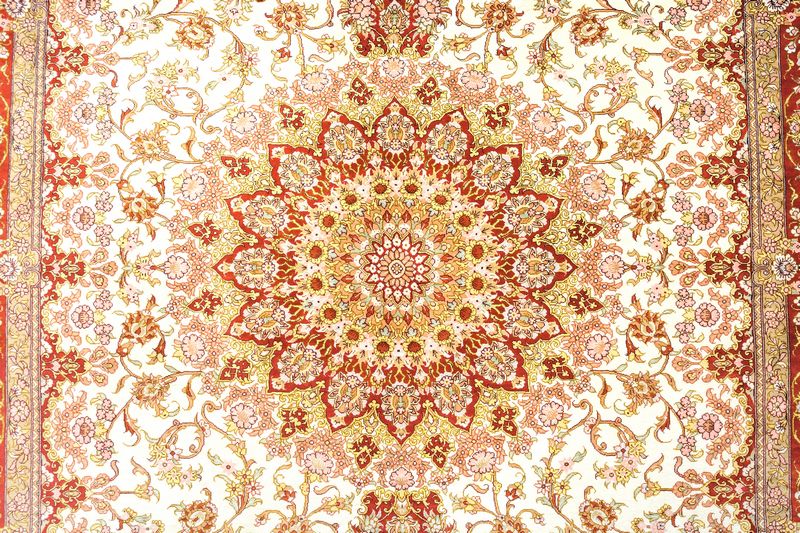 Persian rug Ghom Silk Royal